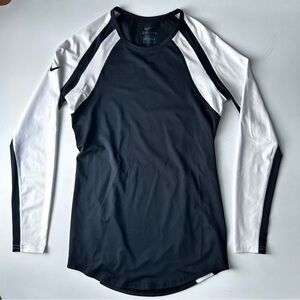 NIKE DRI FIT CREW NECK LONG SLEEVE WOMEN'S ACTIVE WEAR TOP